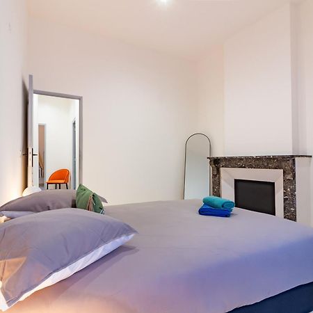 Spacieux Appartement En Plein Coeur De Béziers Esterno foto